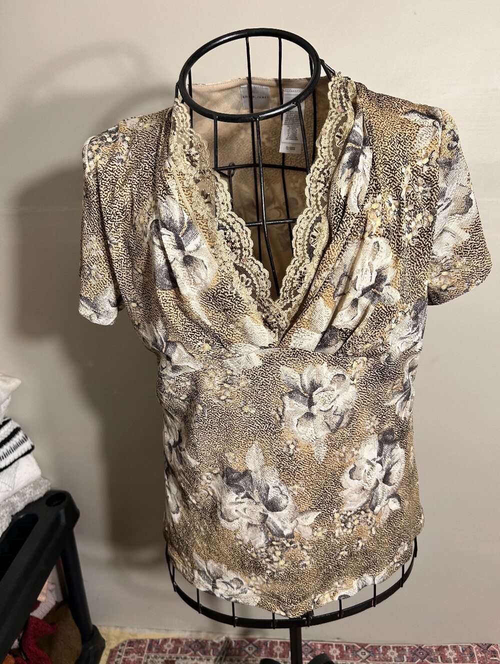 size large tan white brown print shirt womens blouse casual dress career